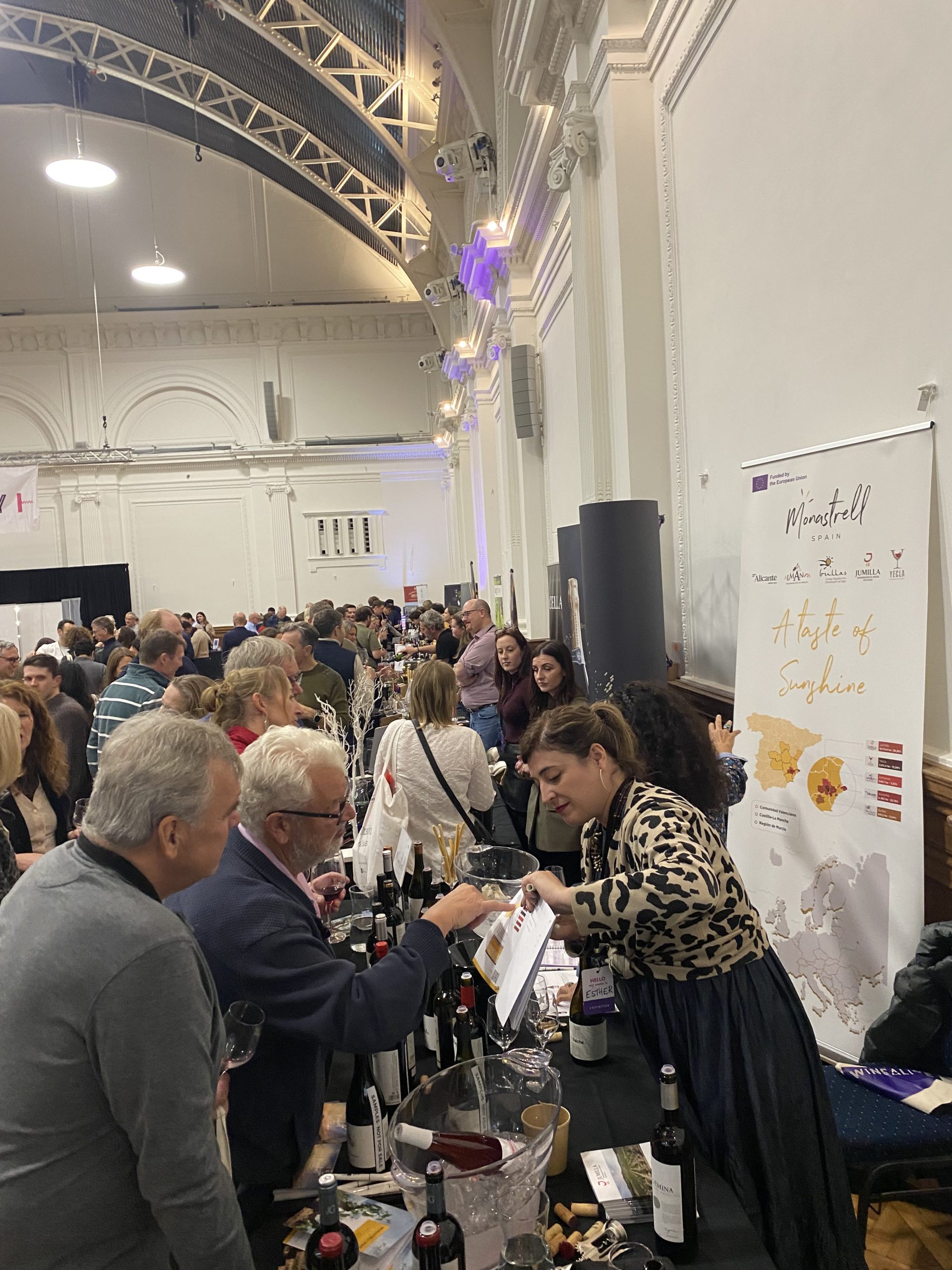 Sesiones de catas de los vinos monastrell