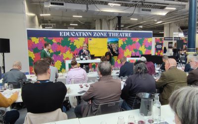 Monastrell, the variety that defies climate change, triumphs once again at the London Wine Fair 2026 with its masterclass “A Taste of Sunshine”